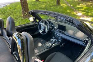 Mazda MX-5 (mx5 Miata)