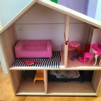 casetta per bambole. Ikea 