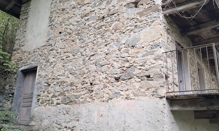 In pradleves borgata lubai rustico come da foto