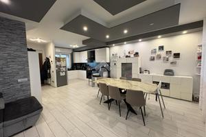 VILLA A SCHIERA A LEGNANO