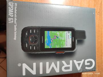 Garmin GPSMAP 67i  e supporto per moto/bici