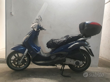 Piaggio Beverly 250