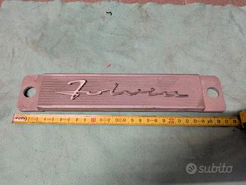 Piastra  con scritta Fulvia 