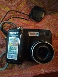 Fotocamera Nikon colpix 4300
