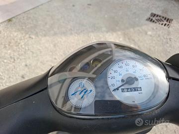 Piaggio zip 2T