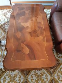 Tavolino in radica di noce