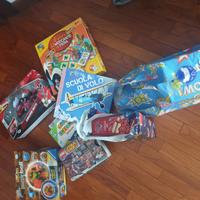 Giochi giocattoli nuovi confezionati per bambini e
