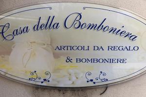 Negozio di Bomboniere ,0ggettistca dal 1960