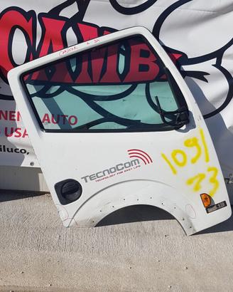 NISSAN CABSTAR F24 SPORTELLO ANTERIORE DESTRO
