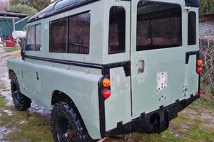 Land Rover 88 Series 3