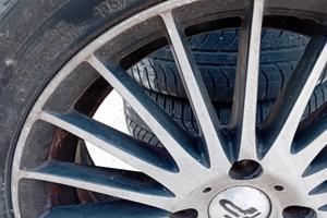 4 Pneumatici con cerchi in Lega 