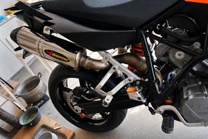 KTM 990 SMT supermoto 