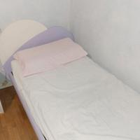 Letto da una piazza