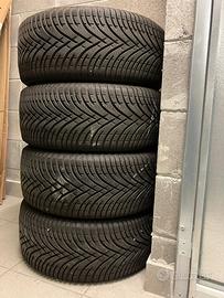 Gomme invernali  Audi A1 - 215/40 R17