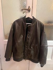 Giacca bomber effetto pelle Zara oversize