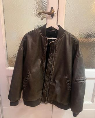 Giacca bomber effetto pelle Zara oversize