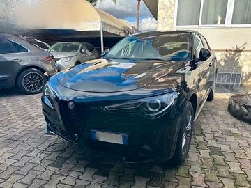 Alfa stelvio 2.2d q4 blakedition taglandi_permutee