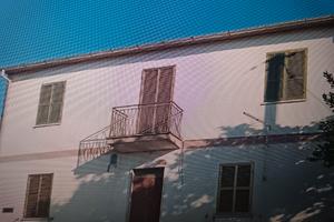 Casa indipendente con terreno 