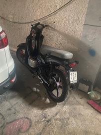 Motorino scarabeo 50