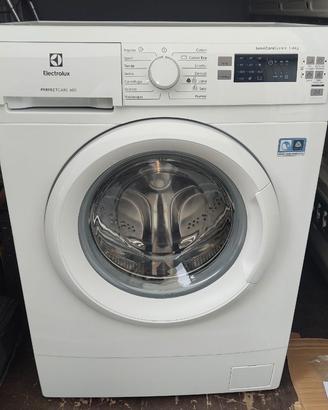 Lavatrice Electrolux serie 600 SensiCare 6 kg