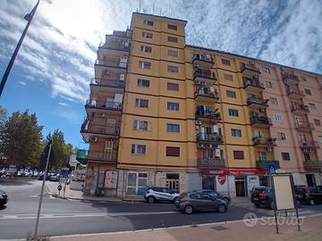 Appartamento via Plateja angolo viale Magna Grecia