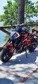 KTM Superduke 1290 r