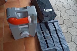 accessori Fiamma. thule e roll tank