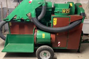 Cimina 120-Raccolta Nocciole