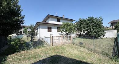 ? VIGOLZONE Centro - Villa Indipendente - Privato