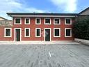 2-locali-a-isola-della-scala
