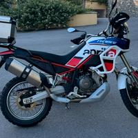 Aprilia Tuareg 660