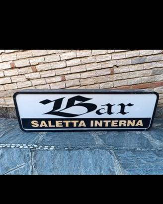 Insegna luminosa da esterno
