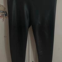 Leggins in pelle taglia M/L nuovo