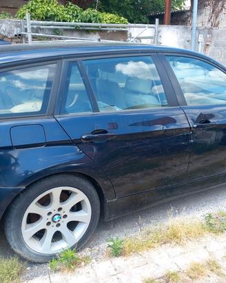 bmw320 