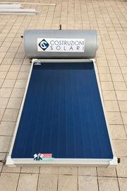 pannello solare con boiler acqua calda 