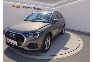 AUDI Q3 35 2.0 tdi business s-tronic