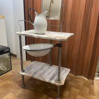 Toilette antica in marmo