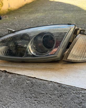 Faro sinistro Hyundai coupe