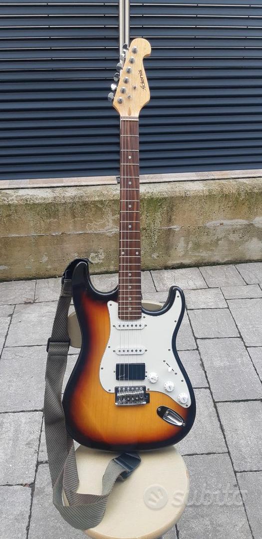 【中古】 Passionaria BattistiLeda chitarra elettrica ADONIS EG462 CHITARRA ELETTRICA