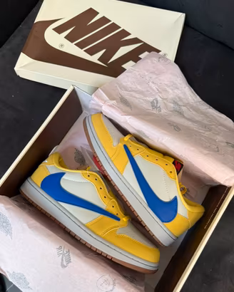 Scarpe Nike Travis Scott Canary