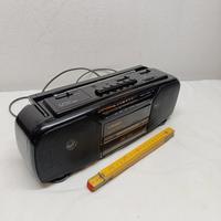 Radio cassette 