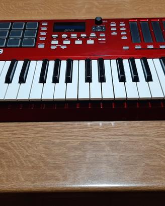 Tastiera Midi Akai Max49 