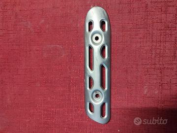 Suzuki Rmz - riparo scarico 