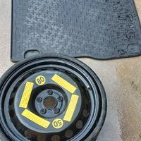 Gomma scorta Q5 Tappeto baule