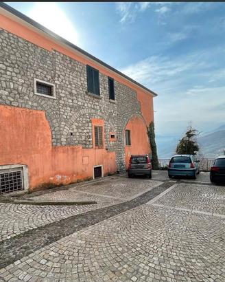 Casa Semi di pendente con vista panoramica 