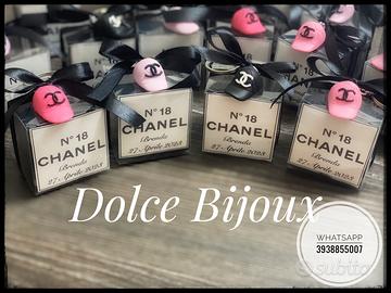 Bomboniera ragazzo cappellini .chanel. 18 anni