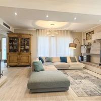 Villa bifamiliare recentemente ristrutturata