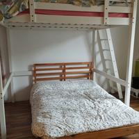 Letto a soppalco e letto matrimoniale IKEA