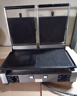 Piastra Elettrica per Panini /Toast