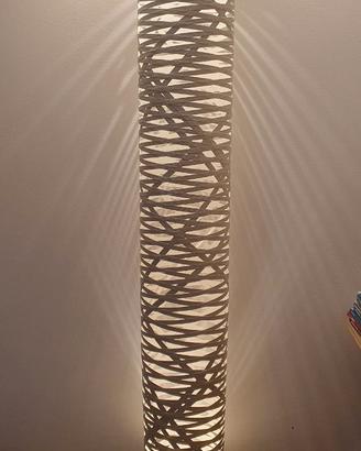 Lampada piantana Tress LED di Foscarini